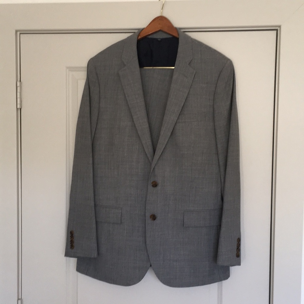 Suit